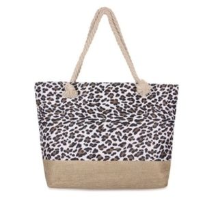 ONLY 2 LEFT🌹Trending 2020 Animal Print Vegan Tote